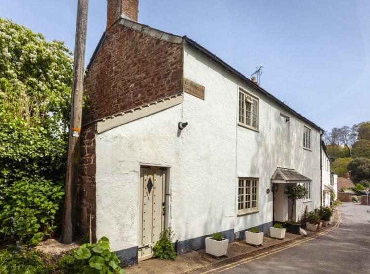 Ruffles Cottage 던스터 외부 사진