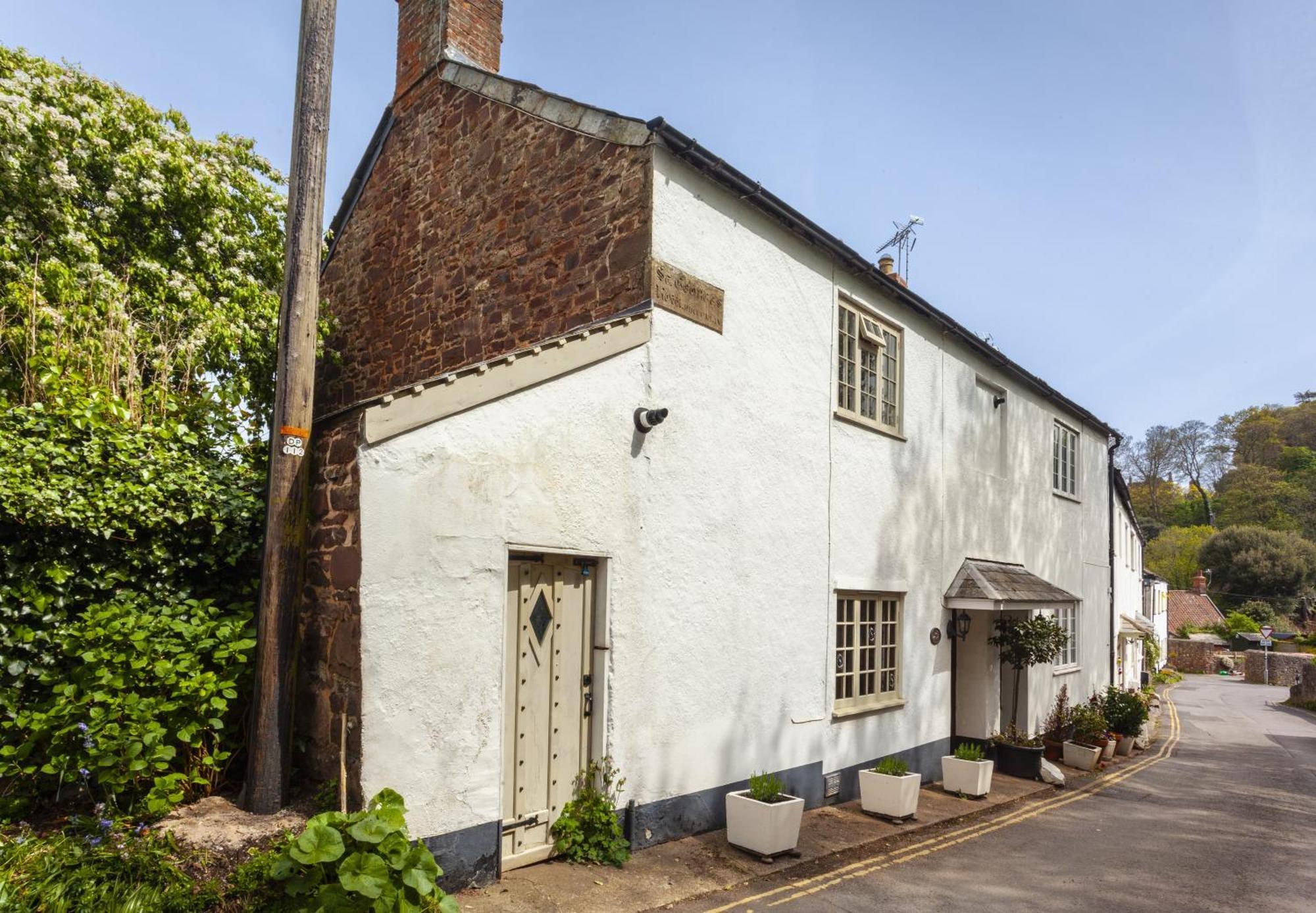 Ruffles Cottage 던스터 외부 사진